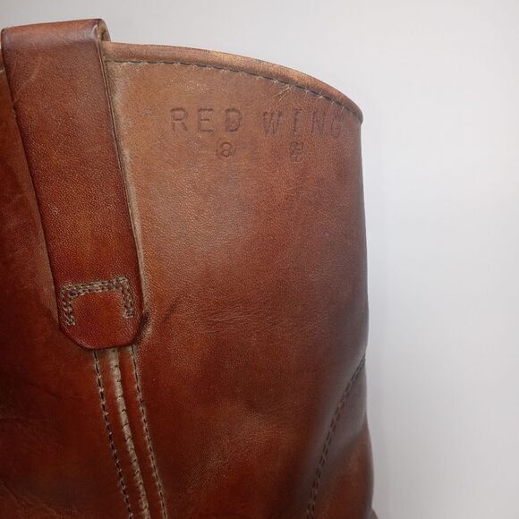 Red wings size 8 boots - Picture 7 of 10